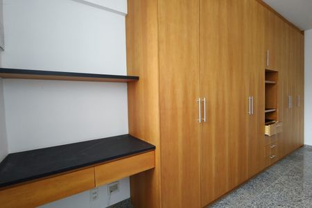 Apartamento à venda com 118m², 3 quartos e 2 vagas Apartamento à venda com 118m², 3 quartos e 2 vagasQuarto 1 - Suíte