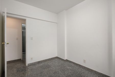 Apartamento à venda com 118m², 3 quartos e 2 vagas Apartamento à venda com 118m², 3 quartos e 2 vagasQuarto 2