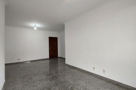 Apartamento à venda com 118m², 3 quartos e 2 vagas Apartamento à venda com 118m², 3 quartos e 2 vagasSala