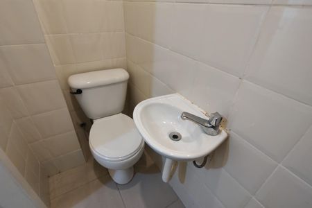 Apartamento à venda com 118m², 3 quartos e 2 vagas Apartamento à venda com 118m², 3 quartos e 2 vagasBanheiro de Serviço