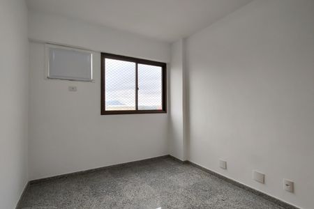 Apartamento à venda com 118m², 3 quartos e 2 vagas Apartamento à venda com 118m², 3 quartos e 2 vagasQuarto 2