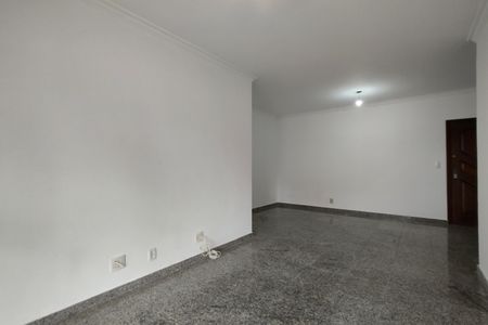 Apartamento à venda com 118m², 3 quartos e 2 vagas Apartamento à venda com 118m², 3 quartos e 2 vagasSala