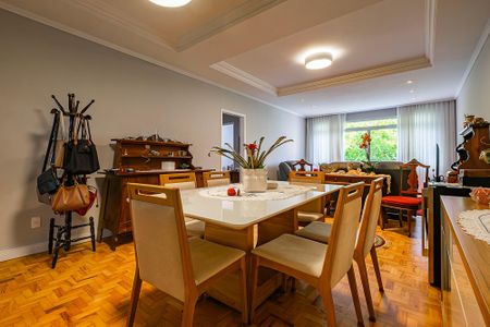 Apartamento à venda com 174m², 4 quartos e 1 vagaSala