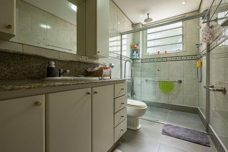 Apartamento à venda com 174m², 4 quartos e 1 vagaBanheiro Social