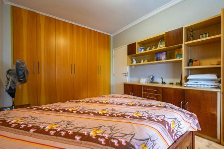 Apartamento à venda com 174m², 4 quartos e 1 vagaQuarto 2