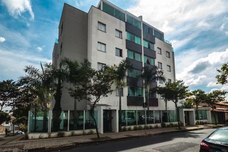 Apartamento para alugar com 90m², 3 quartos e 2 vagasFachada 