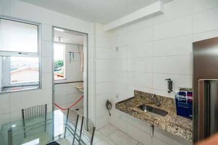 Apartamento para alugar com 90m², 3 quartos e 2 vagasCozinha