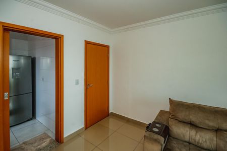 Sala de apartamento para alugar com 3 quartos, 90m² em São Sebastião, Belo Horizonte