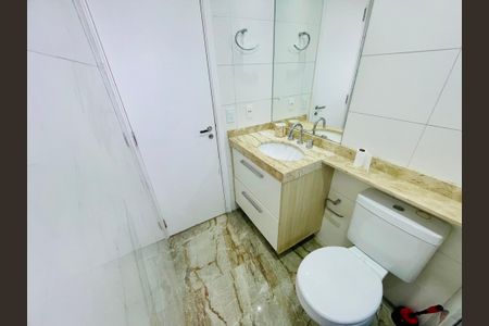Apartamento para alugar com 94m², 3 quartos e 2 vagas Apartamento para alugar com 94m², 3 quartos e 2 vagasBanheiro da Suíte
