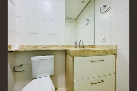 Apartamento para alugar com 94m², 3 quartos e 2 vagas Apartamento para alugar com 94m², 3 quartos e 2 vagasBanheiro