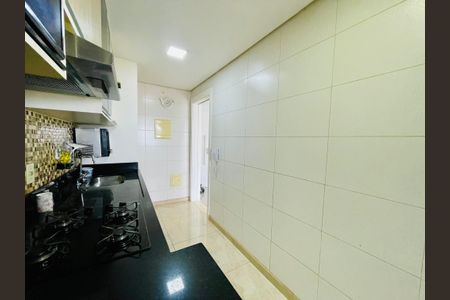 Apartamento para alugar com 94m², 3 quartos e 2 vagas Apartamento para alugar com 94m², 3 quartos e 2 vagasCozinha