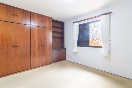 Apartamento à venda com 132m², 3 quartos e 2 vagasQuarto Suíte