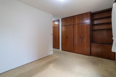 Apartamento à venda com 132m², 3 quartos e 2 vagasQuarto Suíte