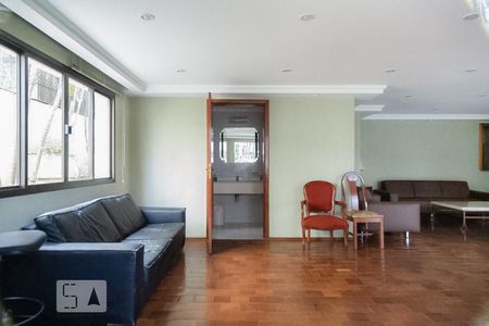 Apartamento à venda com 132m², 3 quartos e 2 vagasÁrea comum - Salão de festas