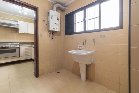 Apartamento à venda com 132m², 3 quartos e 2 vagasÁrea de Serviço