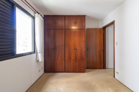 Apartamento à venda com 132m², 3 quartos e 2 vagasQuarto 3