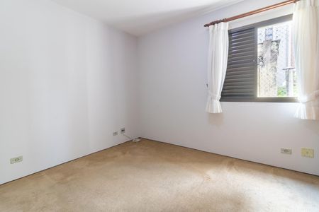 Apartamento à venda com 132m², 3 quartos e 2 vagasQuarto 2