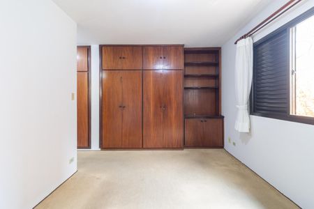 Apartamento à venda com 132m², 3 quartos e 2 vagasQuarto Suíte