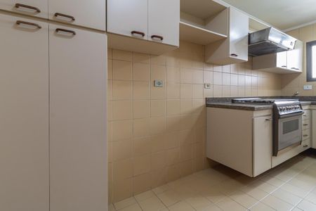 Apartamento à venda com 132m², 3 quartos e 2 vagasCozinha