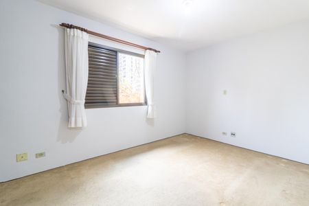 Quarto Suíte de apartamento à venda com 3 quartos, 132m² em Moema, São Paulo