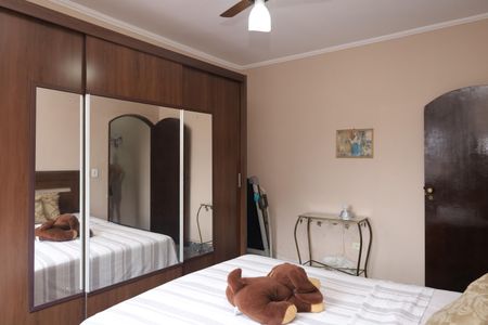 Casa à venda com 110m², 2 quartos e 2 vagasQuarto 2