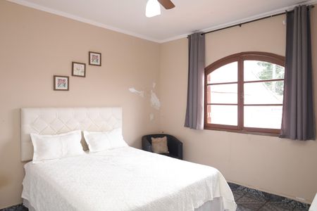 Casa à venda com 110m², 2 quartos e 2 vagasQuarto 1