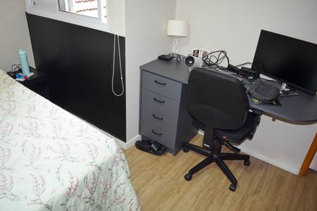 Casa à venda com 185m², 3 quartos e 5 vagasSuíte 2