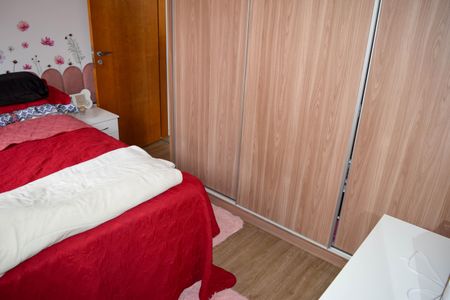 Casa à venda com 185m², 3 quartos e 5 vagasSuíte 1