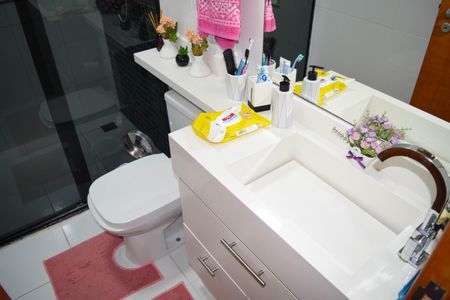 Casa à venda com 185m², 3 quartos e 5 vagasBanheiro Suíte Master