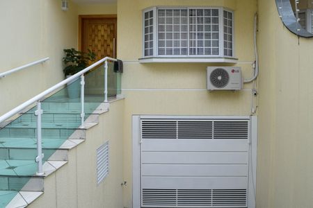 Casa à venda com 185m², 3 quartos e 5 vagasEntrada