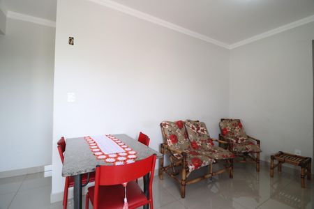 Sala de apartamento para alugar com 2 quartos, 99m² em Santa Mônica, Uberlândia