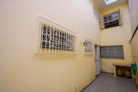 Casa à venda com 176m², 3 quartos e 2 vagasQuintal