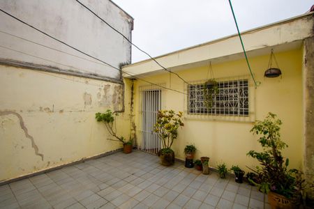 Casa à venda com 176m², 3 quartos e 2 vagasQuintal