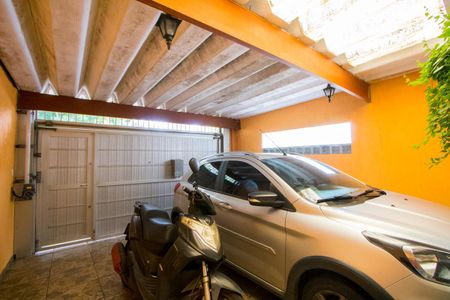 Casa à venda com 176m², 3 quartos e 2 vagasGaragem