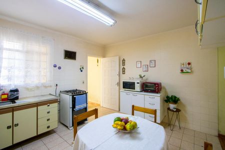 Casa à venda com 176m², 3 quartos e 2 vagasCozinha