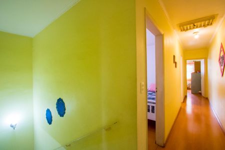 Casa à venda com 176m², 3 quartos e 2 vagasCorredor