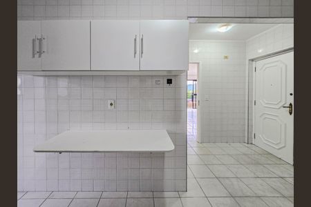 Apartamento para alugar com 89m², 2 quartos e sem vaga Apartamento para alugar com 89m², 2 quartos e sem vagaCozinha