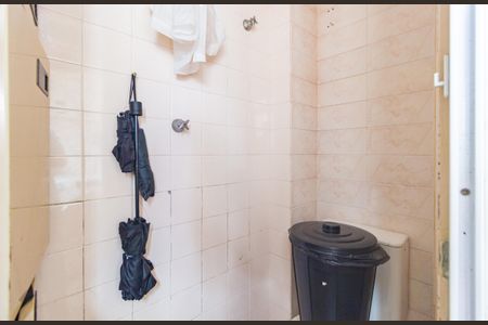 Apartamento à venda com 70m², 3 quartos e 1 vaga Apartamento à venda com 70m², 3 quartos e 1 vagaBanheiro - Área de Serviço