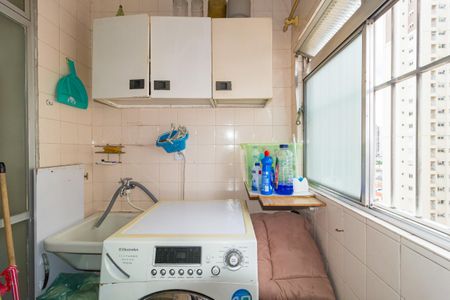 Apartamento à venda com 70m², 3 quartos e 1 vaga Apartamento à venda com 70m², 3 quartos e 1 vagaÁrea de Serviço