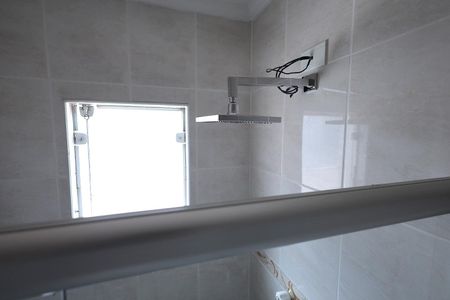 Casa à venda com 288m², 4 quartos e 5 vagasBanheiro da Suíte 1