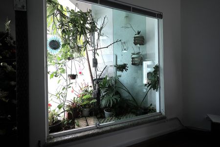 Casa à venda com 288m², 4 quartos e 5 vagasSala