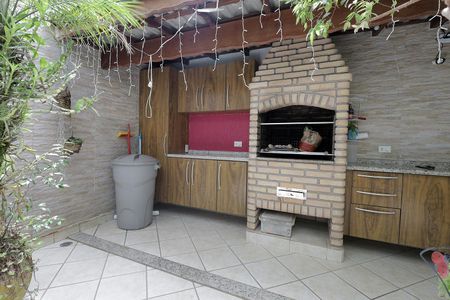 Casa à venda com 288m², 4 quartos e 5 vagasÁrea comum - Churrasqueira