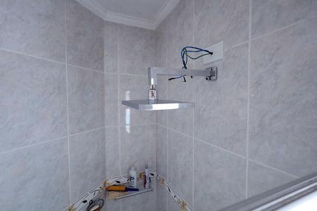 Casa à venda com 288m², 4 quartos e 5 vagasBanheiro Social