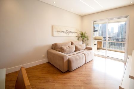 Sala de apartamento à venda com 2 quartos, 73m² em Pinheiros, São Paulo