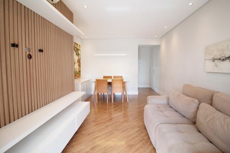 Sala de apartamento à venda com 2 quartos, 73m² em Pinheiros, São Paulo