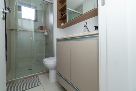 Apartamento à venda com 71m², 2 quartos e 2 vagasBanheiro da Suíte 2