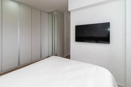 Apartamento à venda com 71m², 2 quartos e 2 vagasSuíte 2