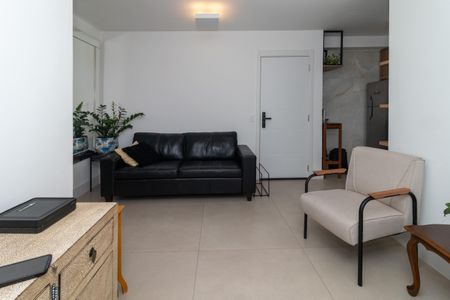 Apartamento à venda com 71m², 2 quartos e 2 vagasSala