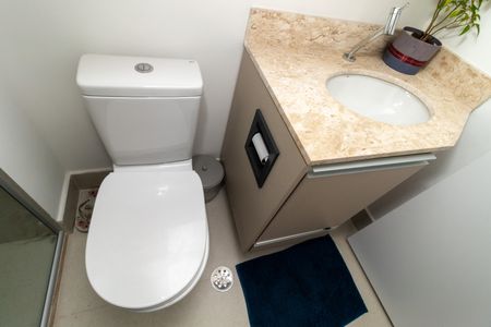 Apartamento à venda com 71m², 2 quartos e 2 vagasBanheiro da Suíte 1