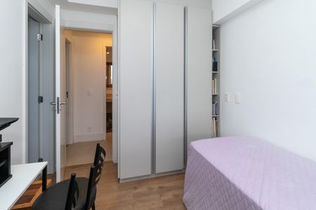 Apartamento à venda com 71m², 2 quartos e 2 vagasSuíte 1
